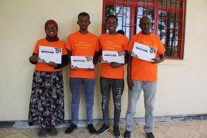 Gerrit and Nel Barnhoorn Scholarships, Barnhoorn Scholarships awarded to 4 students